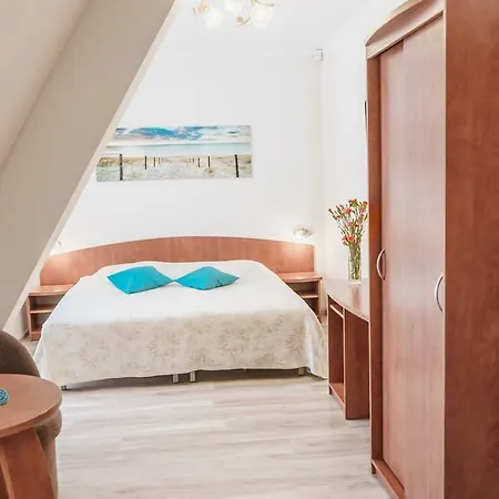 Cis 2* Свиноуйсьце